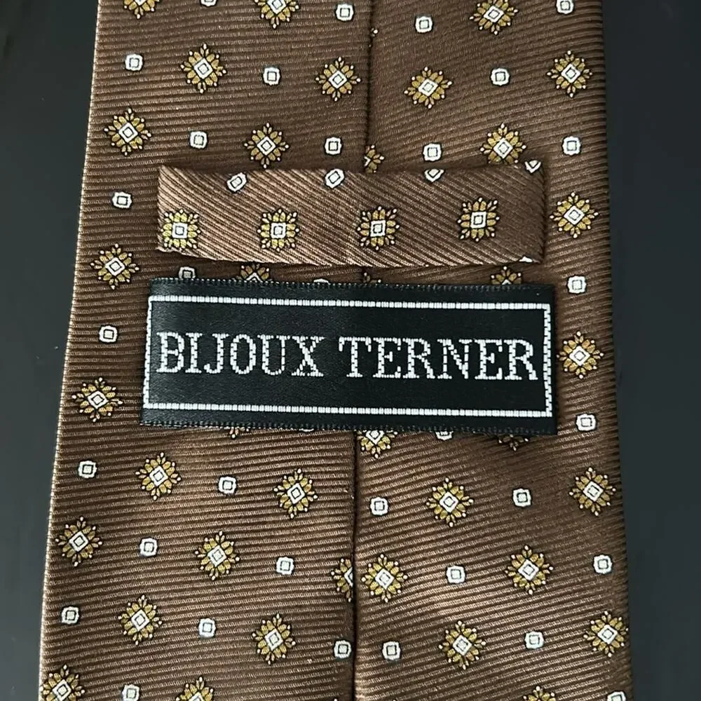 Bijoux Terner Cappuccino Brown Silk Tie, Gold & White Pattern, Perfect for Fall